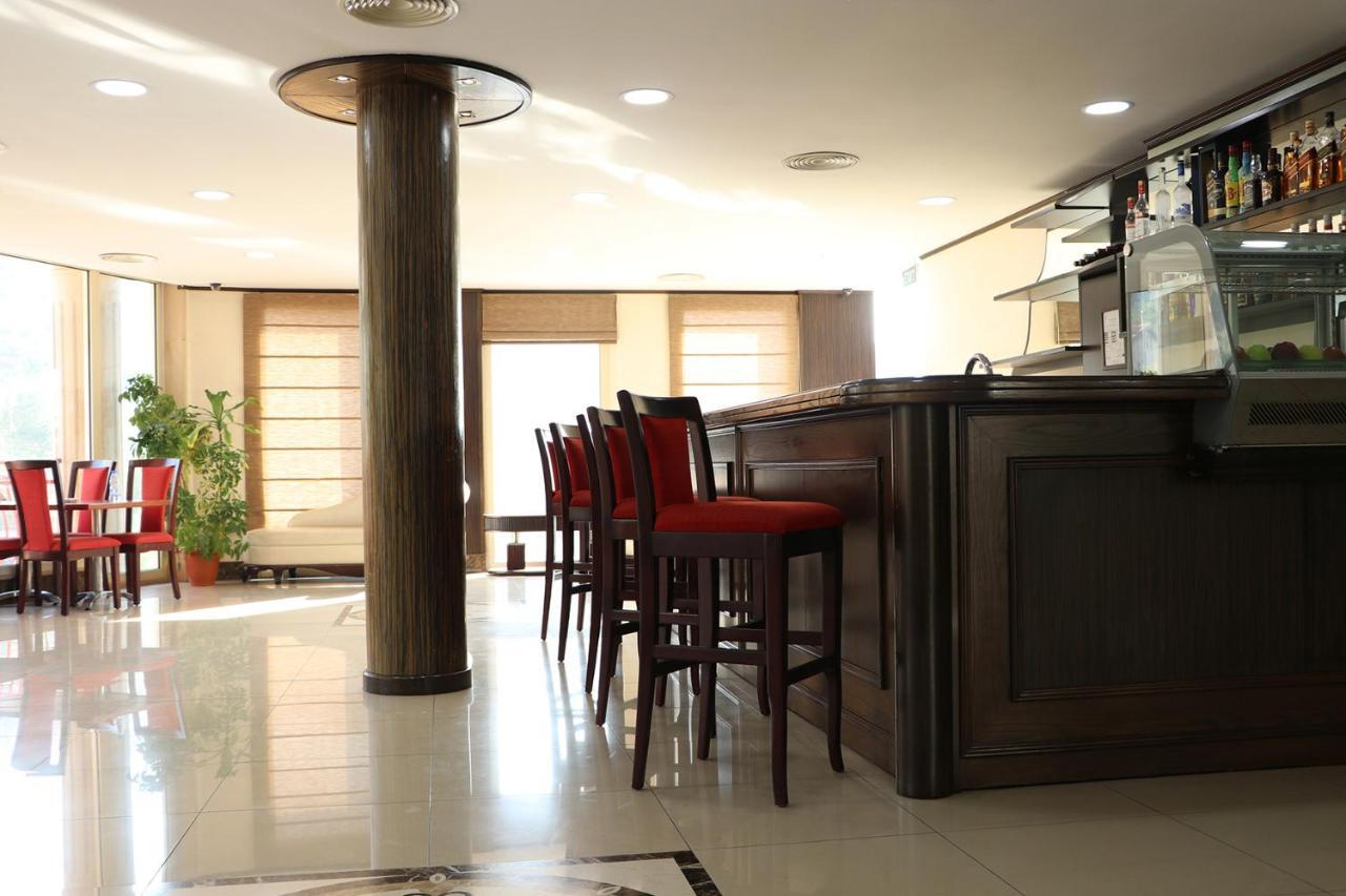 Golden Lili Resort & Spa Aley Buitenkant foto